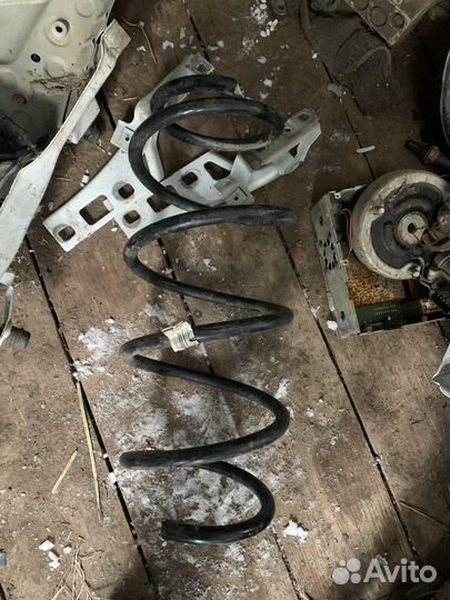 Пружина передняя bmw e65 e66