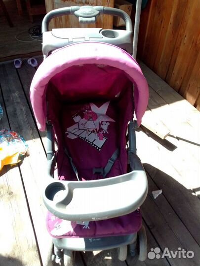 Прогулочная коляска