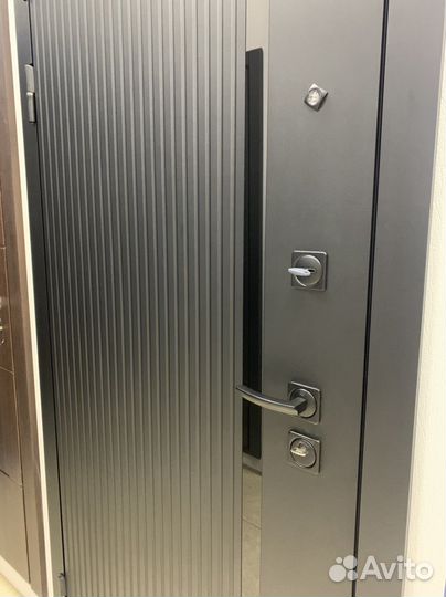 Дверь входная