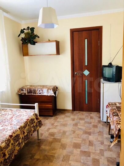 Комната 14 м² в 1-к., 1/1 эт.