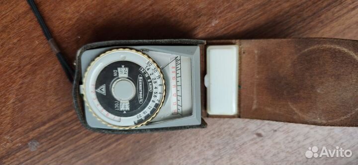 Фотоэкспонометр Ленинград 4