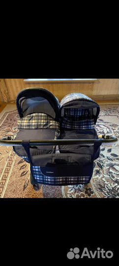 Коляска для двойни