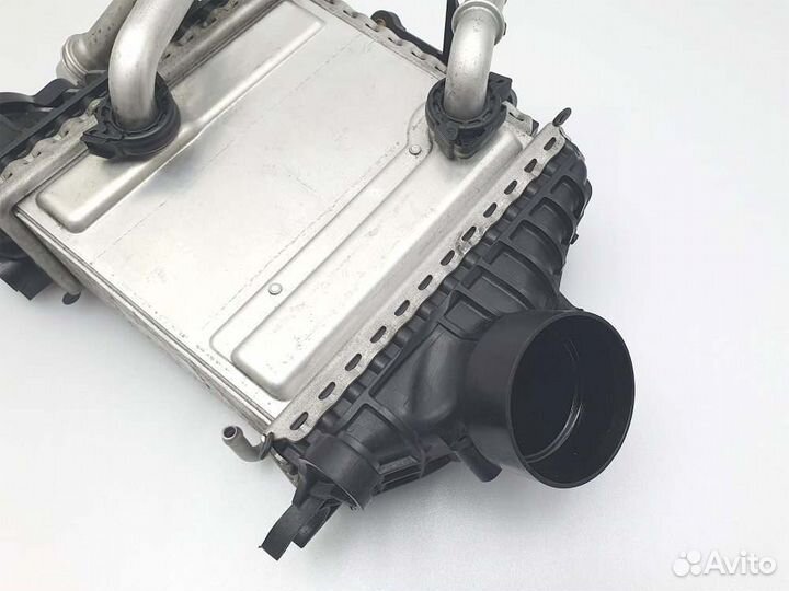 Интеркулер Mercedes E220 D Amg W213 OM654 2019