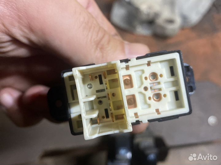 Hyundai sonata ef кнопки стеклоподьемников