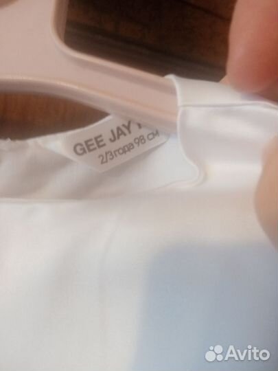 Платье белое 98