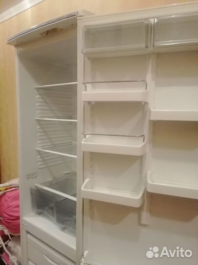Продам холодильник Атлант