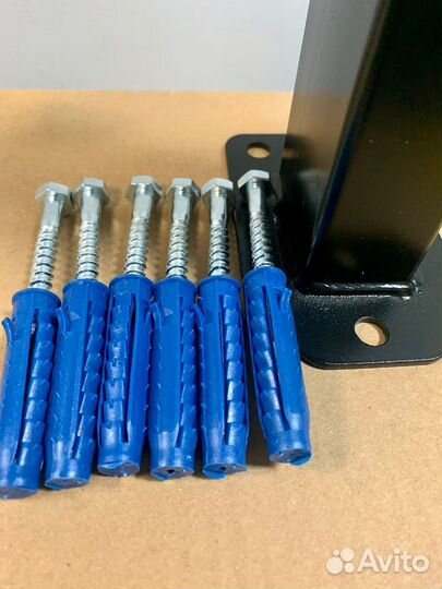 Турник наддверный