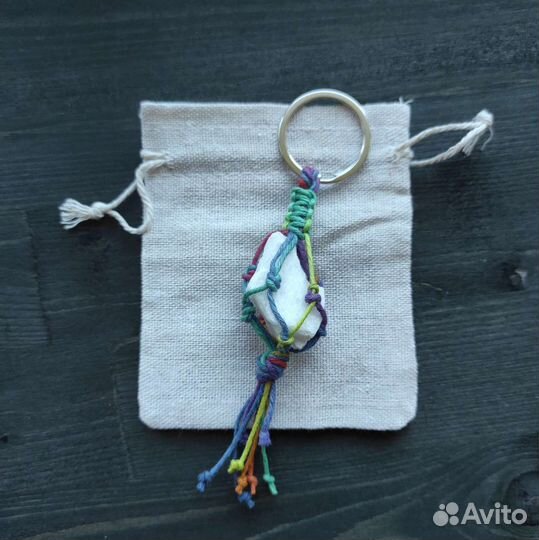 Брелок с натуральным камнем