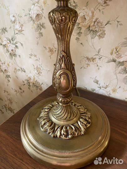 Лампа настольная Франция