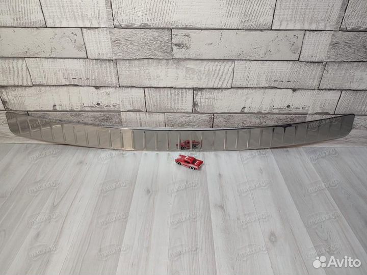 Накладка на задний бампер Volkswagen Passat B5