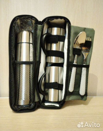 Набор походный - термос, кружки, приборы