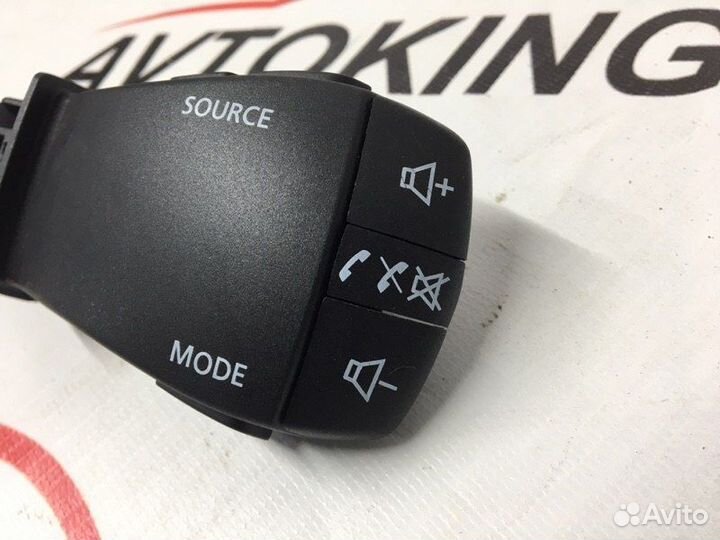 Блок управления магнитолой Renault Arkana X7L H4M