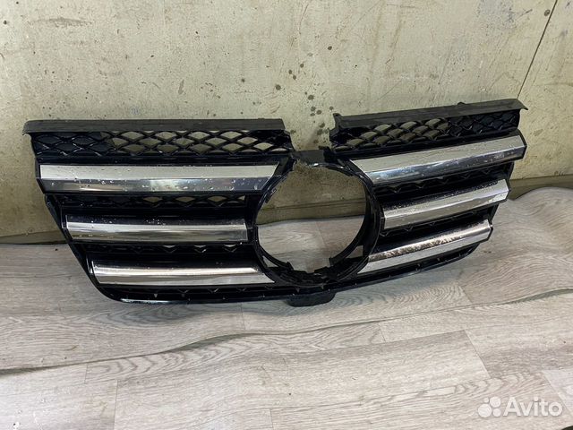 Mercedes GL 164 Ресталинг Решетка Радиатора