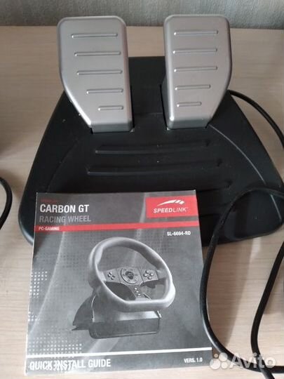 Игровой руль с педалями