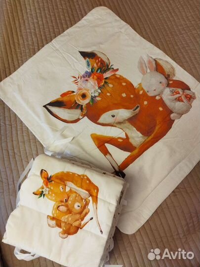 Бортики и одеяло в детскую кроватку