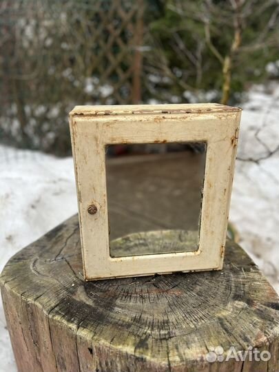 Старинная аптечка