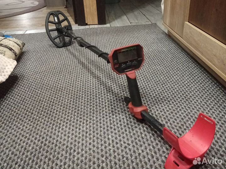 Металлоискатель minelab vanquish 340
