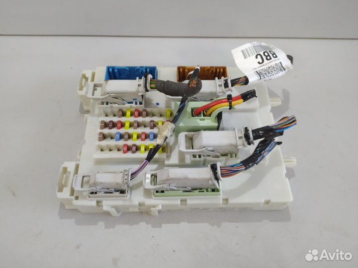 Блок предохранителей салонный Ford Focus 3