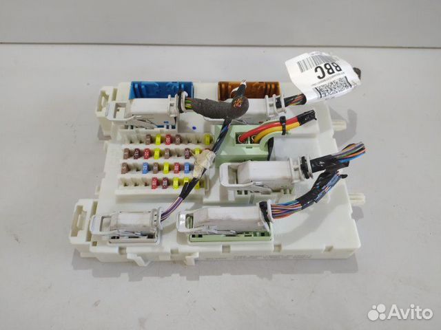 Блок предохранителей салонный Ford Focus 3