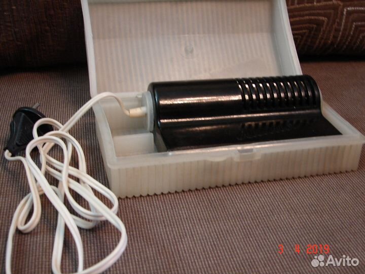 Малогабаритный дорожный фен 