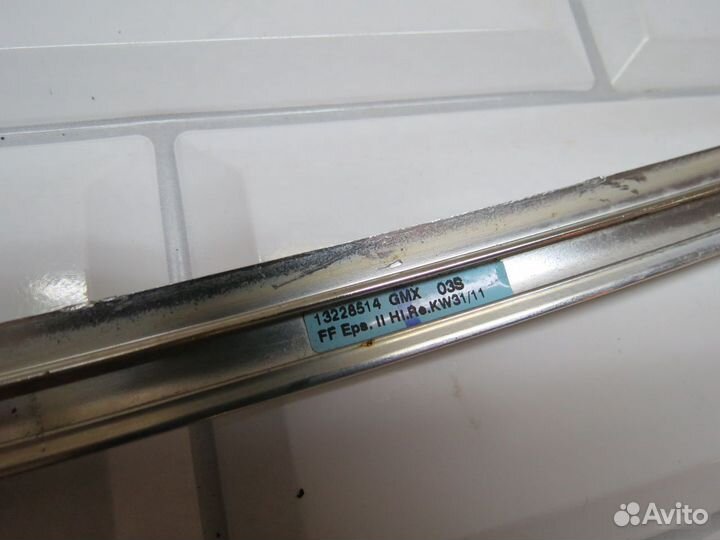 Хром молдинг верхний задней двери Opel Insignia