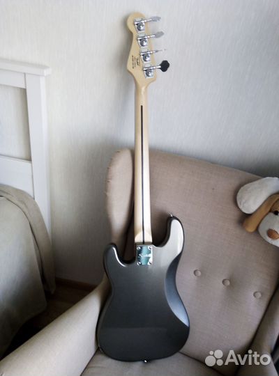 Бас гитара Fender squier precision bass copy