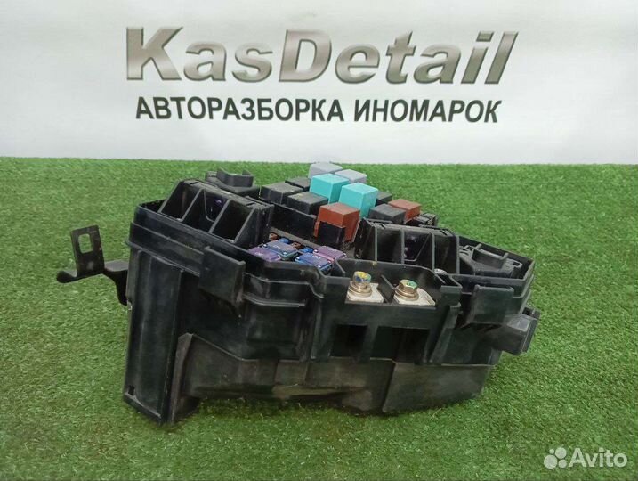 Блок предохранителей Honda Civic 4d 1.8 АКПП