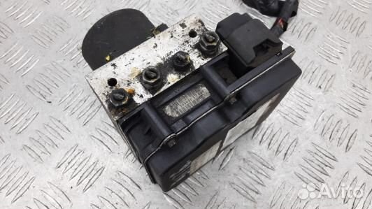 Блок ABS BMW X5 E53 (91T06KW01)