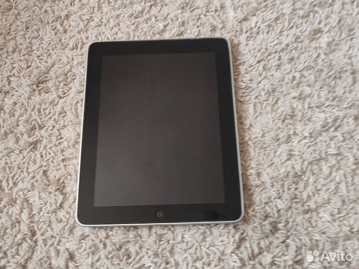 Продаю планшет не рабочий