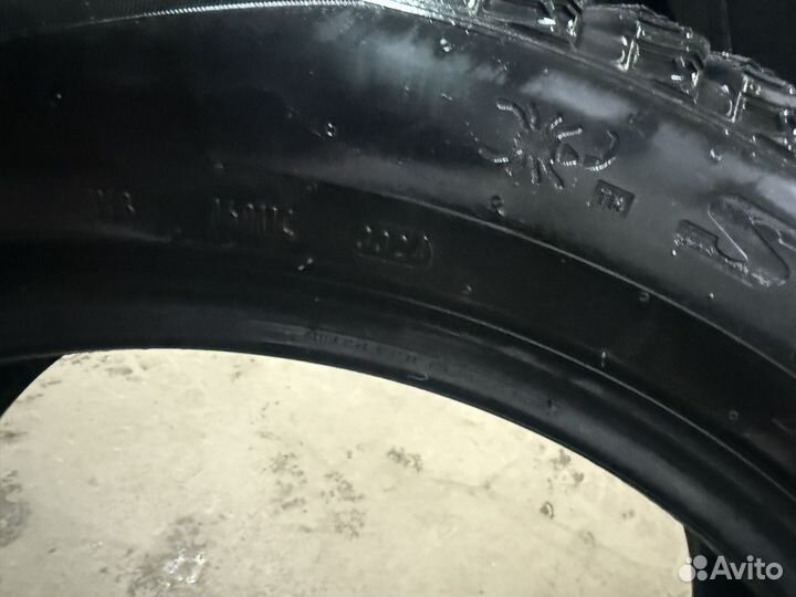 Pirelli Ice Zero 2 255/50 R20 109H