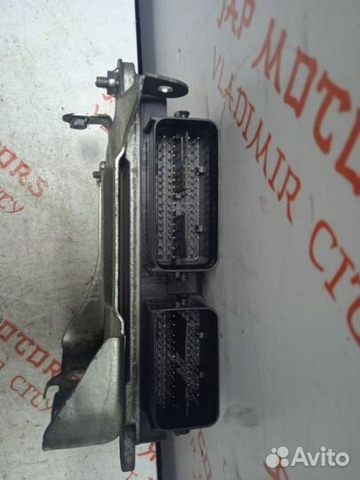 Блок управления двигателем Mitsubishi Outlander XL