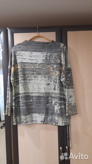 Женская кофточка 54-56 размер