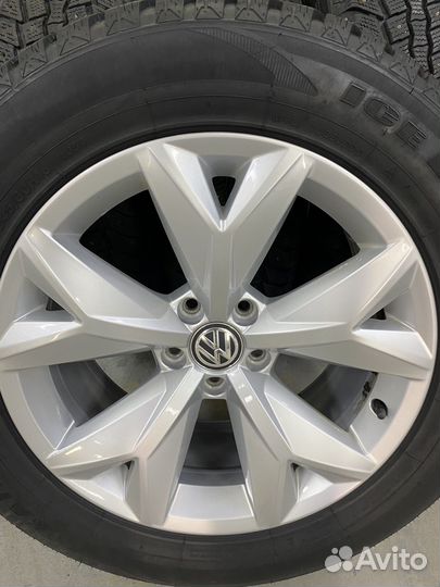 Колёса зимние R18 Teramont оригинальные