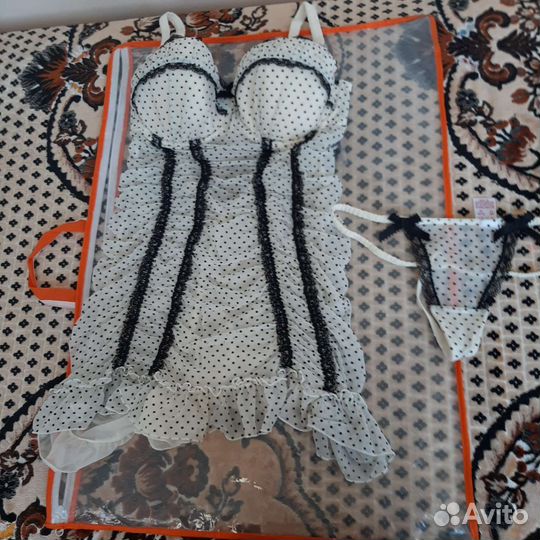 Женские халаты пенюары