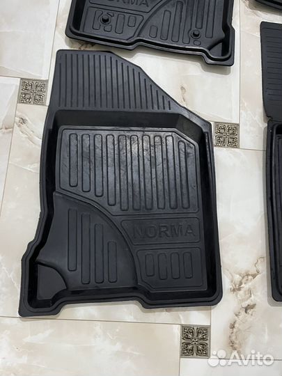 Полики на весту