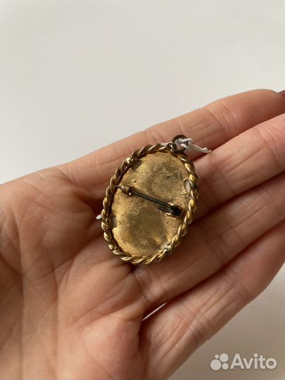 Брошь винтажная Европа арт. Б163