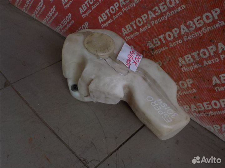 Бачок омывающей жидкости Daewoo Espero седан C20LE