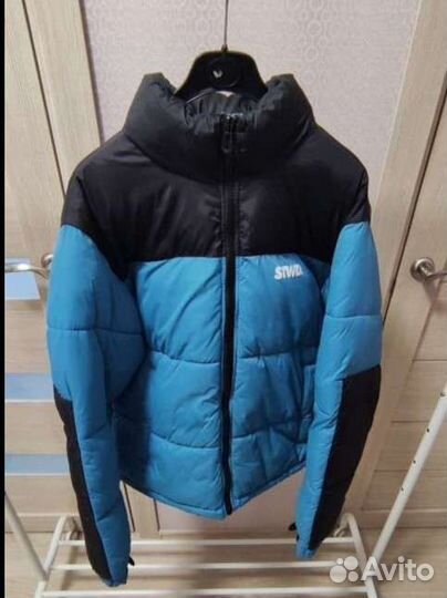 Пуховик pull bear