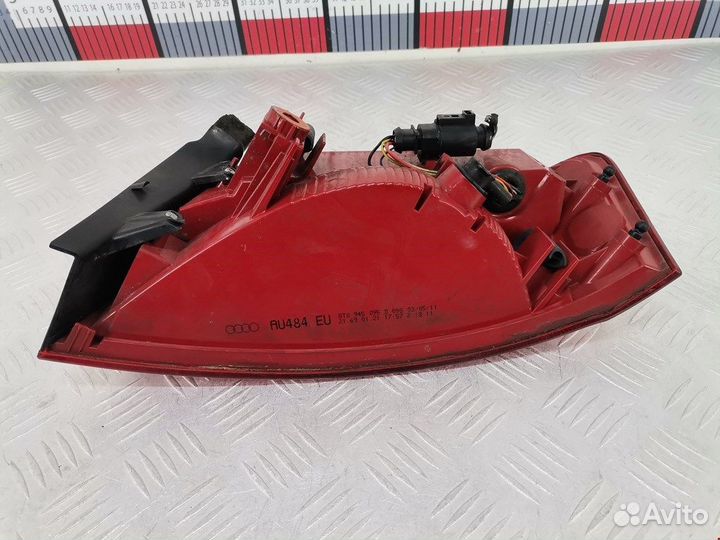 Фонарь задний левый габаритный для Audi A5 8T