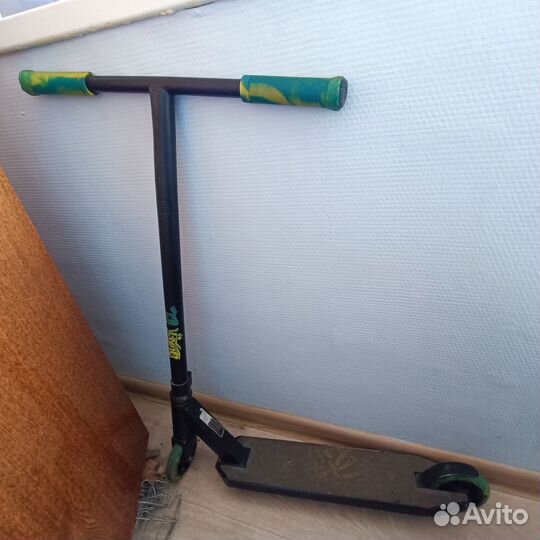 Трюковой самокат DukeR 101