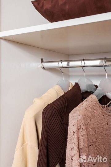 Шкаф распашной Лотос с зеркалом 3-х дверный 1200