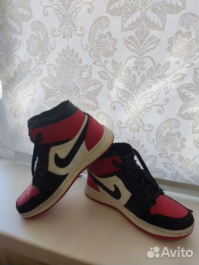 Кроссовки джордан