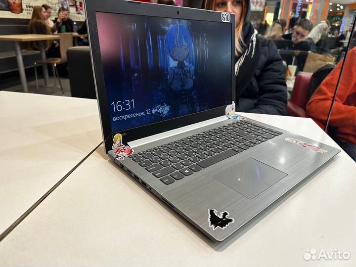 Ноутбук Lenovo