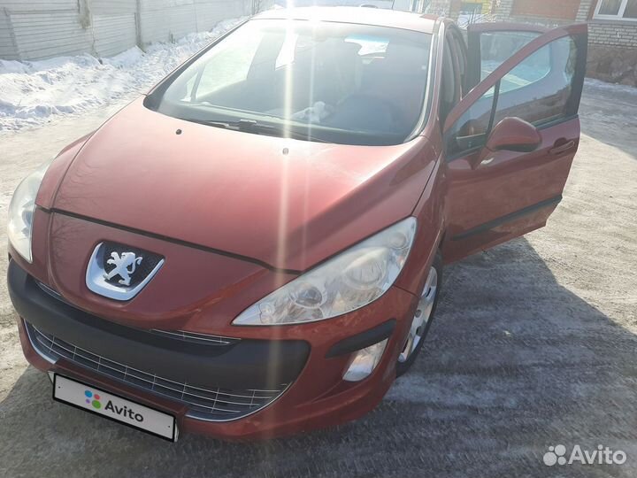 Peugeot 308, 2010