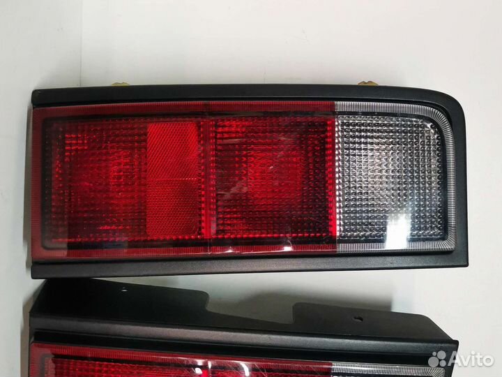 Фанари задние Hummer H2