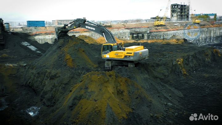 Котлованный грунт доставим от 100 кубометров