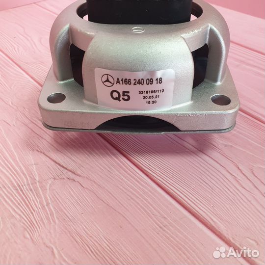 Подушка АКПП Мерседес 166 A166240918