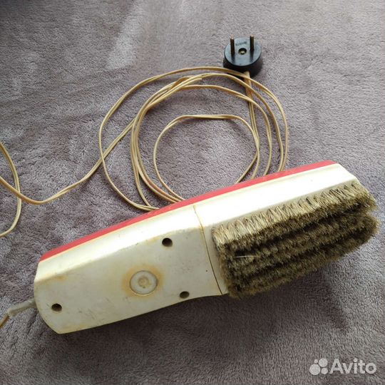 Электрощетка-пылесос Ветерок-3, СССР