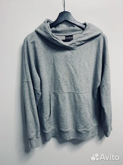 Спортивный костюм женский