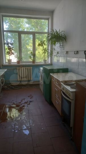 Комната 15 м² в > 9-к., 2/3 эт.